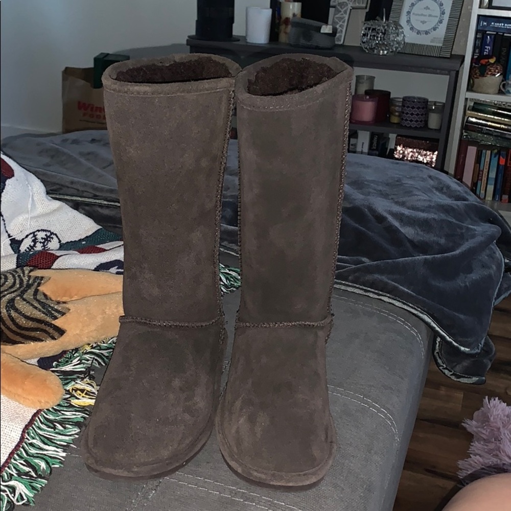 Bearpaw boots